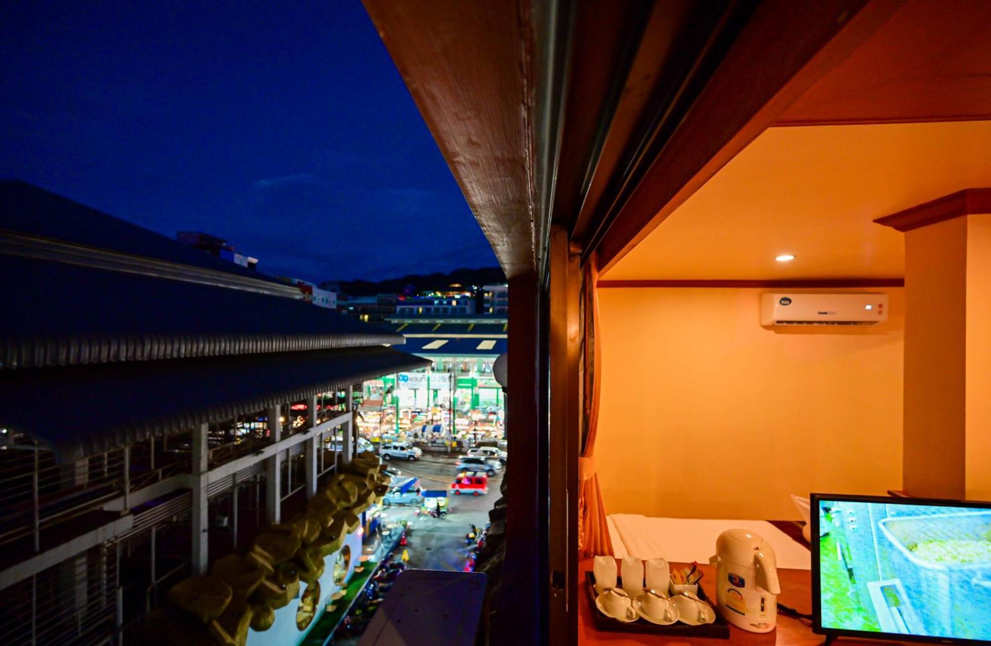 Complex Hotel Patong Exteriér fotografie