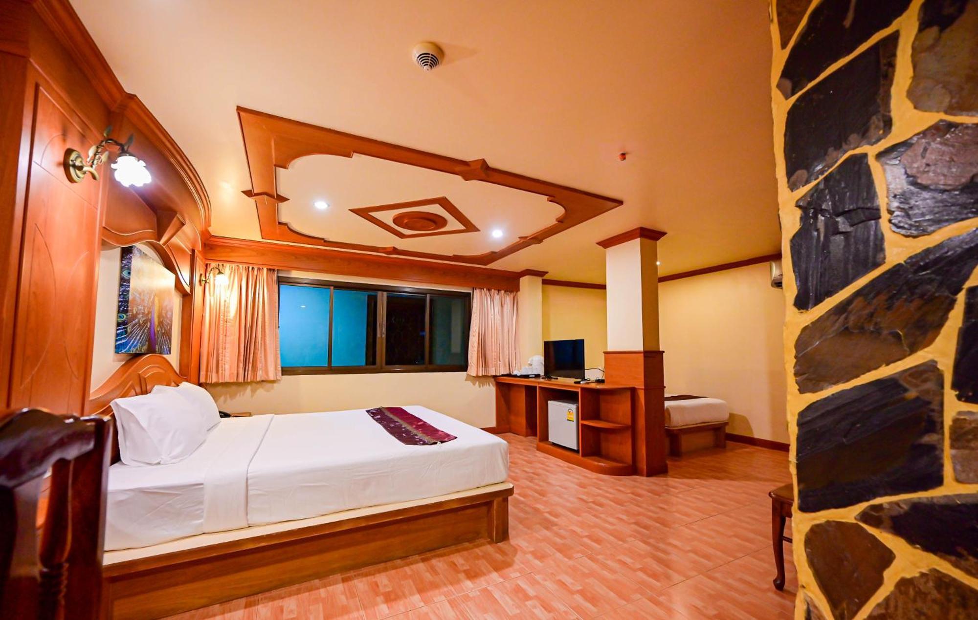 Complex Hotel Patong Exteriér fotografie