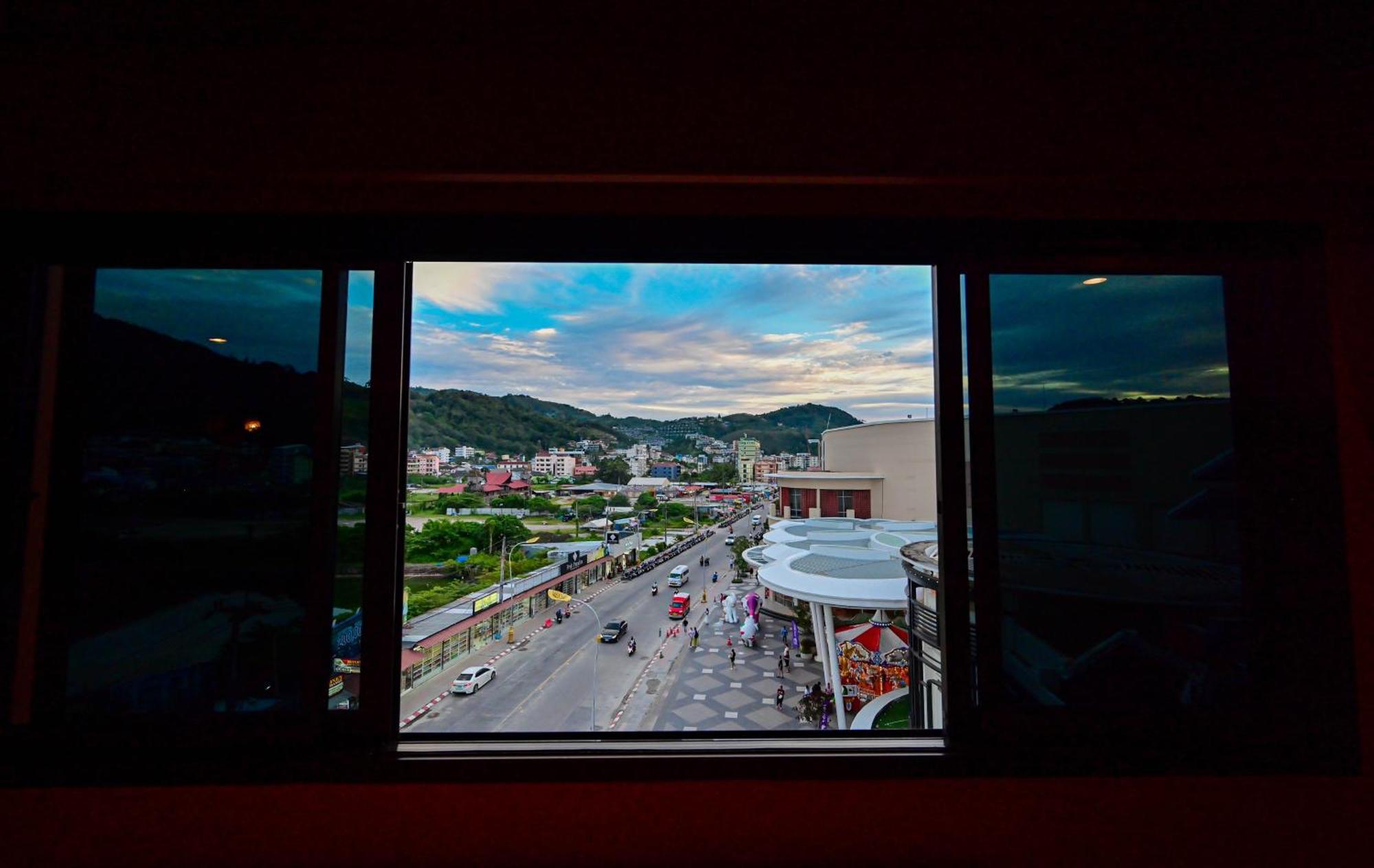 Complex Hotel Patong Exteriér fotografie