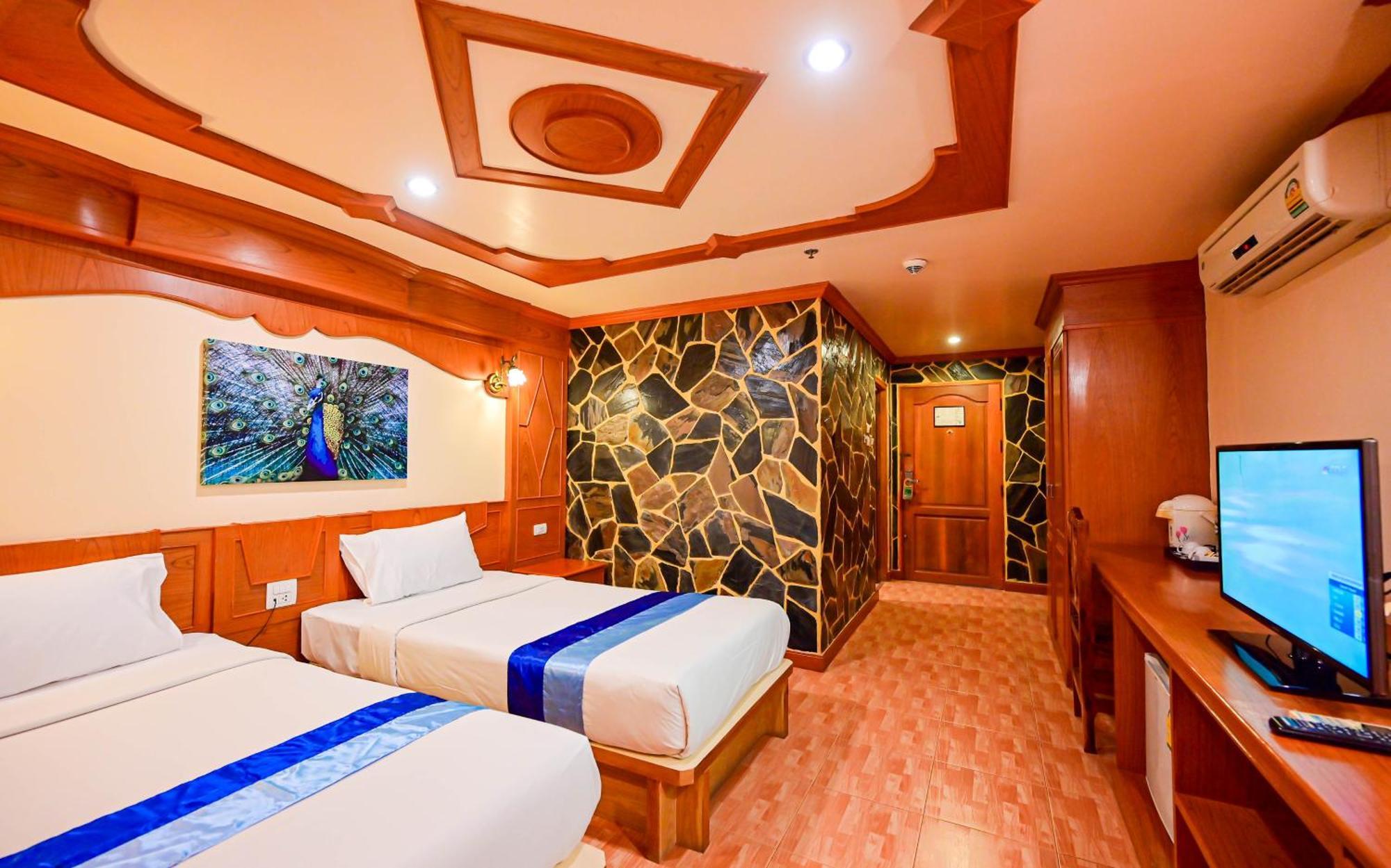 Complex Hotel Patong Exteriér fotografie
