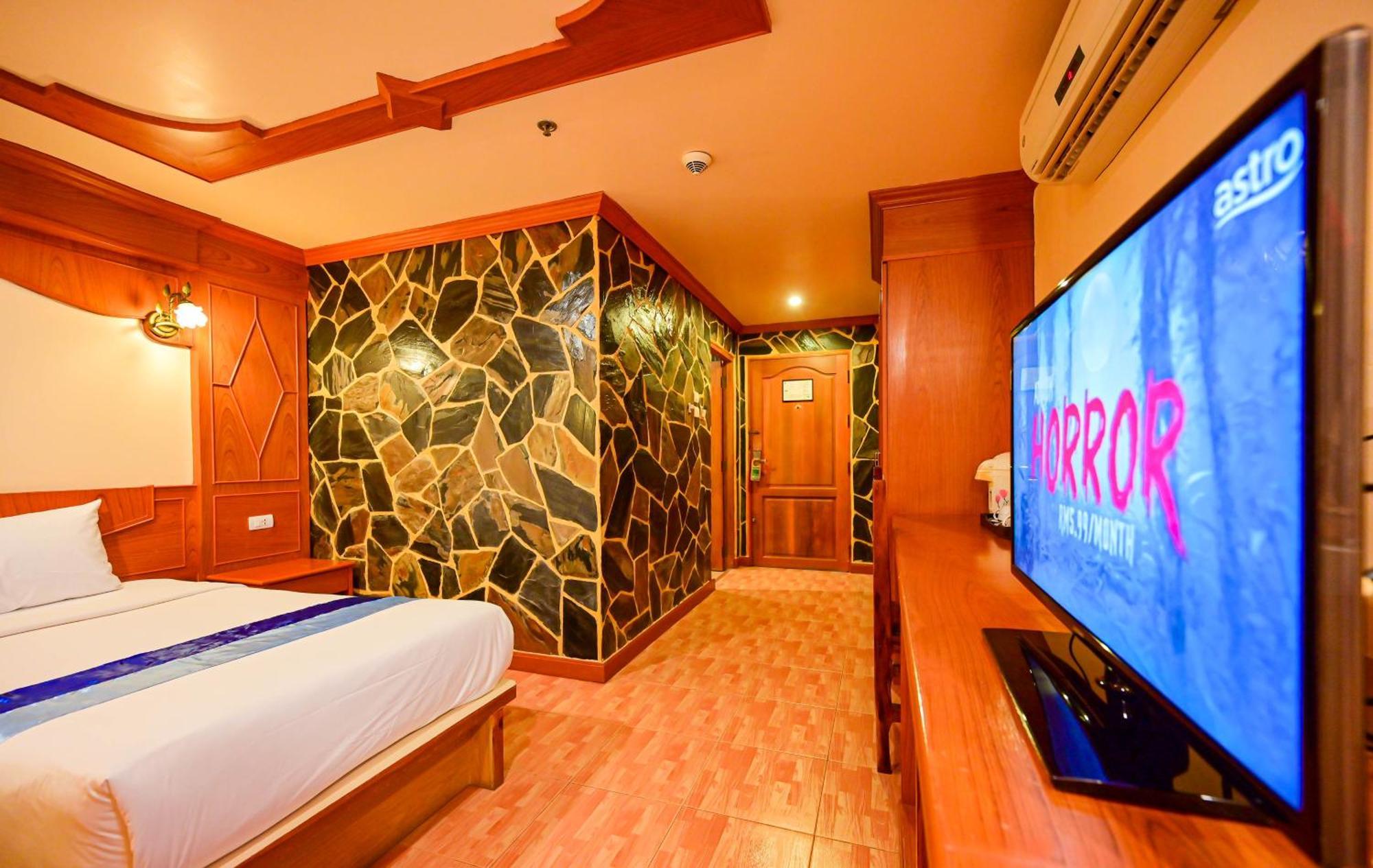 Complex Hotel Patong Exteriér fotografie